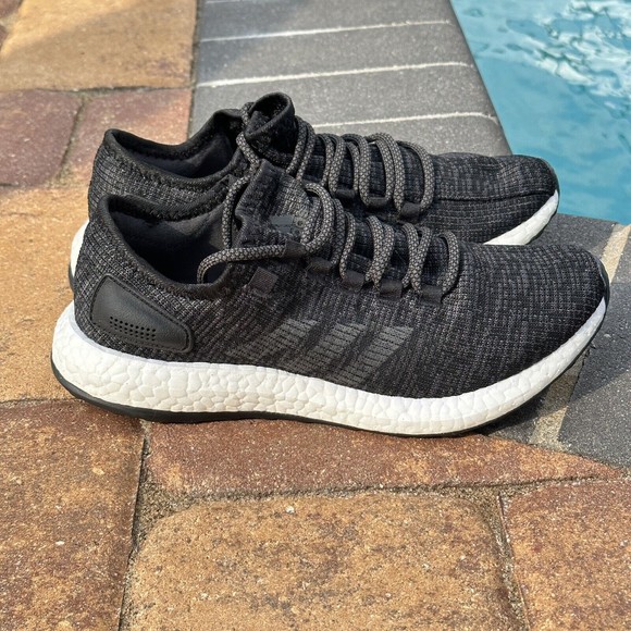 Athletic_Shoes